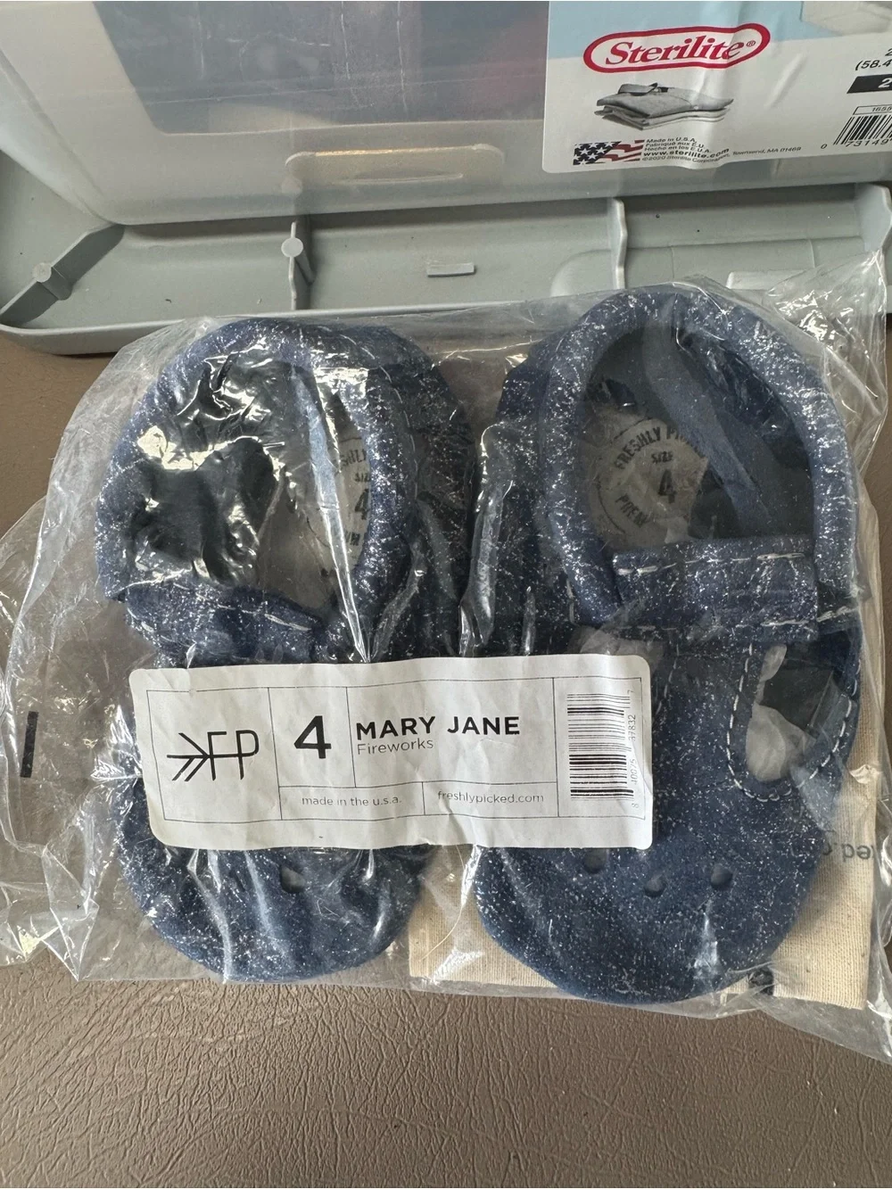 Freshly Picked Navy Speckle Mary Jane in Fireworks Baby Shoes Sz 4